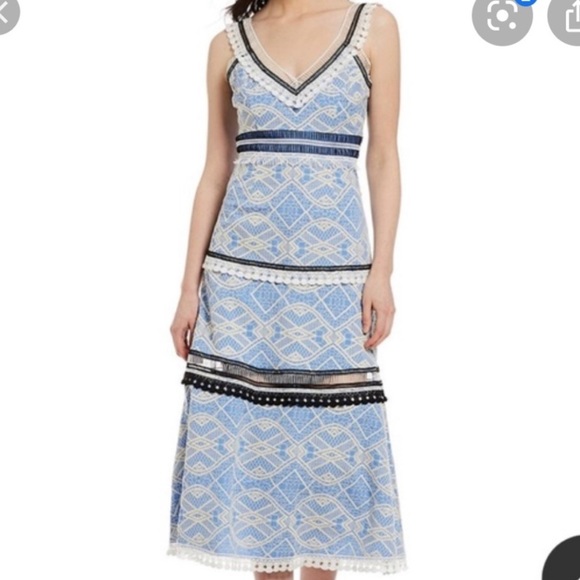 Gianni Bini Tiered blue dress size 4 - Picture 2 of 5